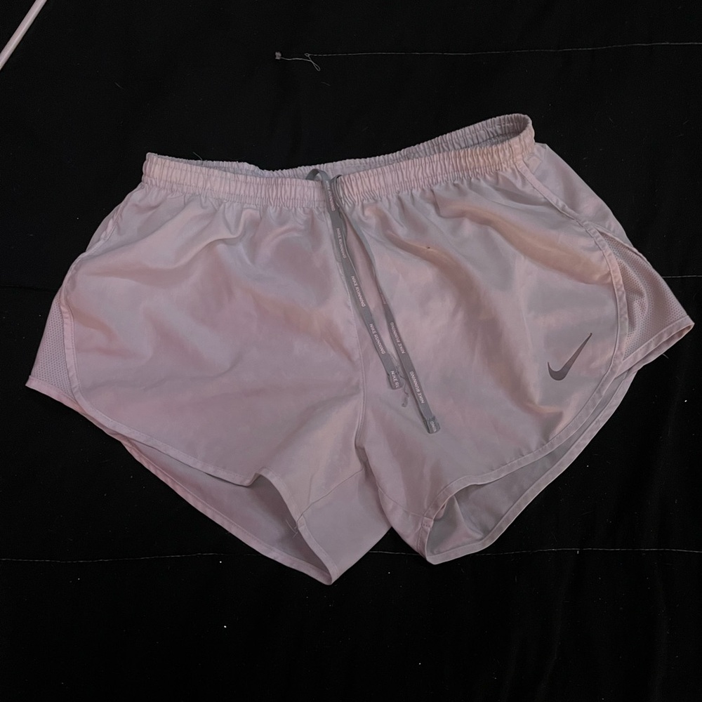 white nike running shortd